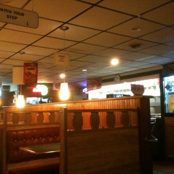 Bristol Pizza Restaurant 10 Photos 31 Reviews 287 Photo Of Bristol Pizza Restaurant Ct United States