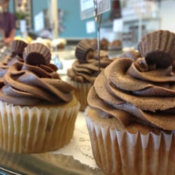 The Southern Cupcake Company Closed 10 Reviews Bakeries 3600 Photo Of The Southern Cupcake Company North Myrtle Beach Sc United States