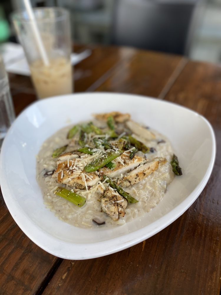 Tangö Contemporary Café