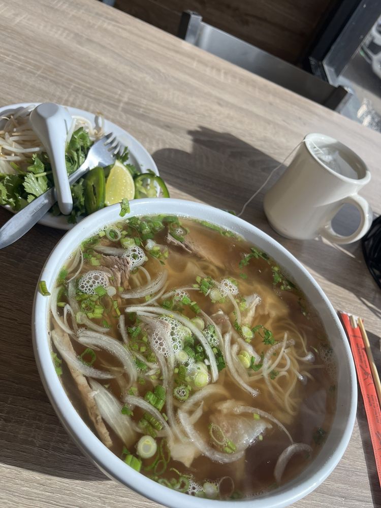 Pho Tre Bien Express
