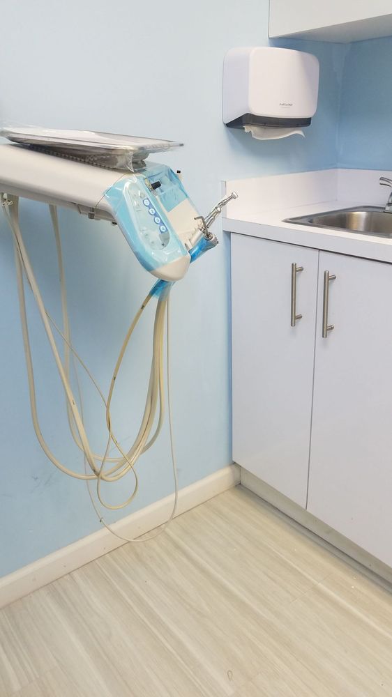 image of business Dental Universe