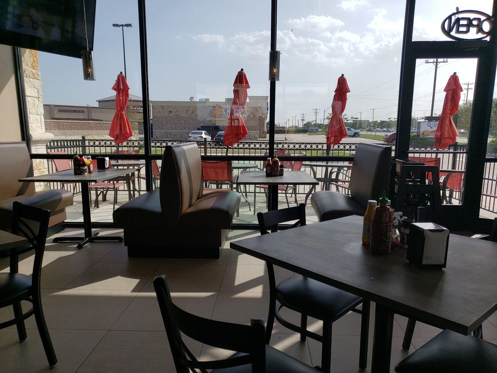 Halal Gyros & Kabobs