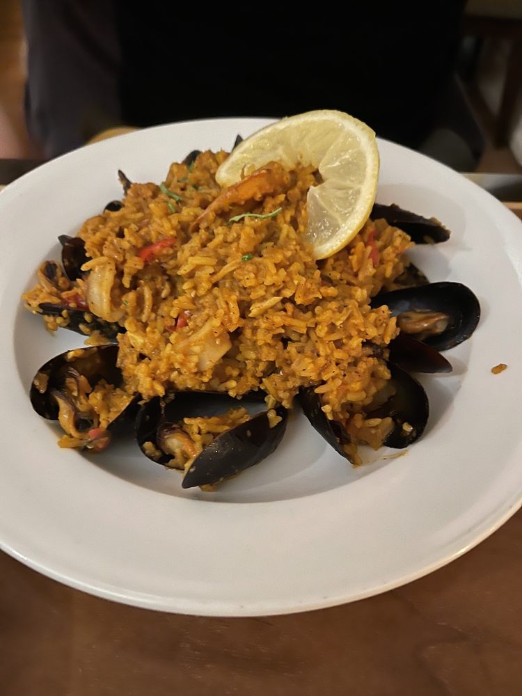 Byrsa Bistro - Glen Mills