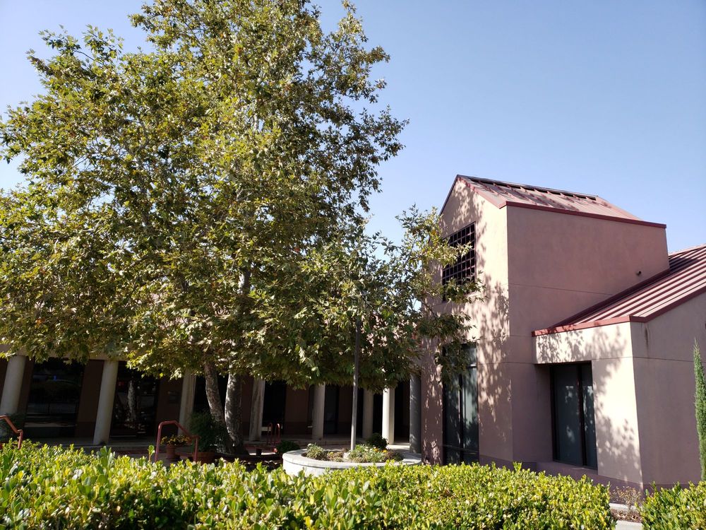 image of business William Huiras, DDS