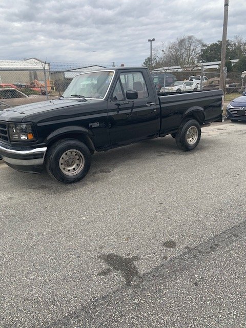 Damien's Paint & Body Shop