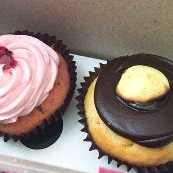 Photo Of Smallcakes Cupcakery And Creamery Photo Of Smallcakes Cupcakery And Creamery
