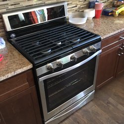 Frank’s Appliance Center & Sleepsource - Mattresses - 131 N Main St