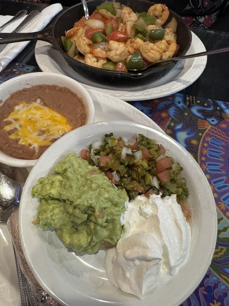 Tlacuani Mexican Restaurant and Grill