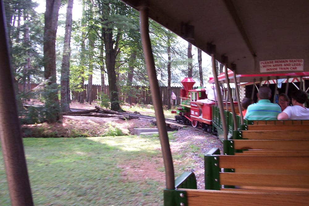 The park open from spring to october allows you to come feed live animals,. Photos for Santa's Land Family Fun Park & Zoo Yelp