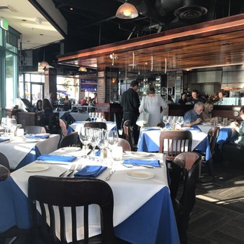 The Boathouse On Bay 864 Photos 979 Reviews Steakhouses Photo Of The Boathouse On Bay Long Beach Ca United States