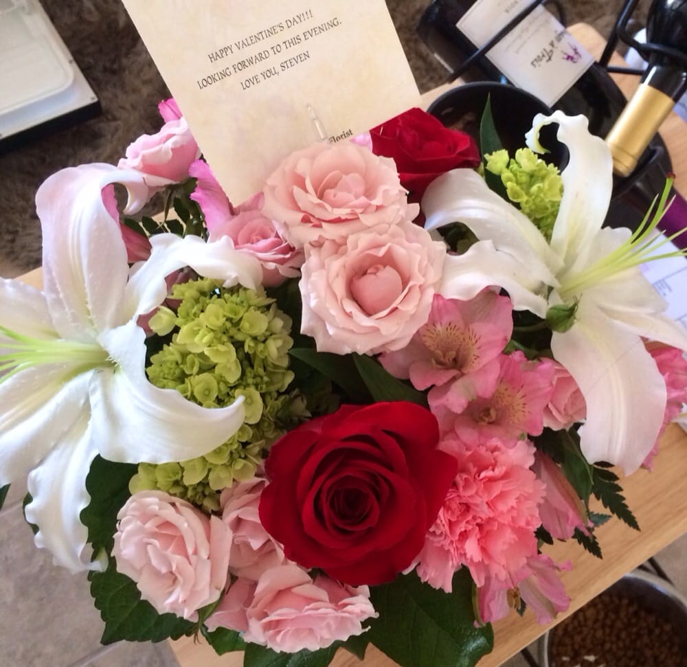 Purcellville Florist Florists 701 W Main St, Purcellville, VA