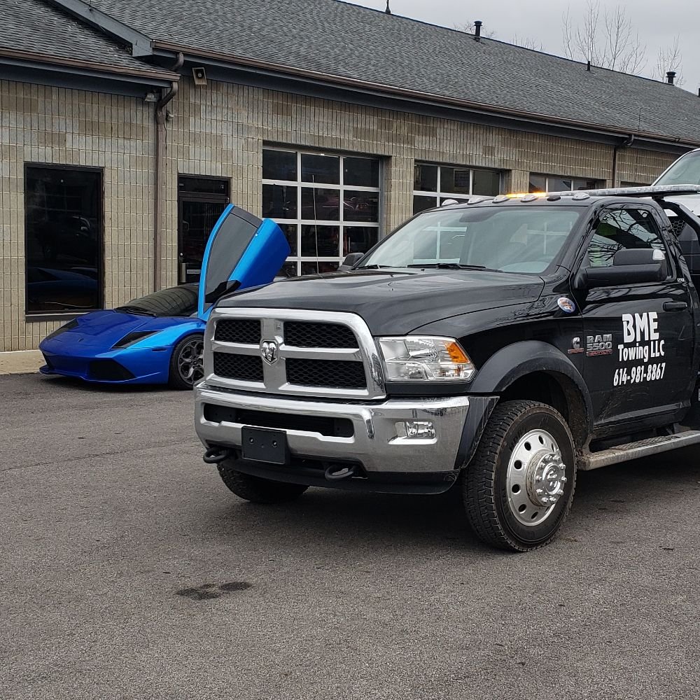 Towing business in Canal Winchester, OH