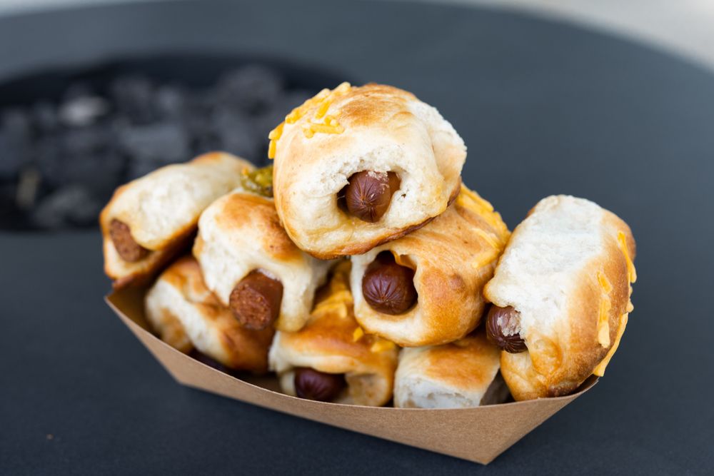 Dreamboat Donuts & Scoops