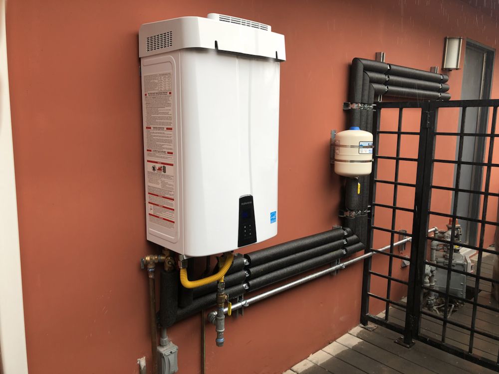 navien-tankless-water-heater-with-recirculating-pump