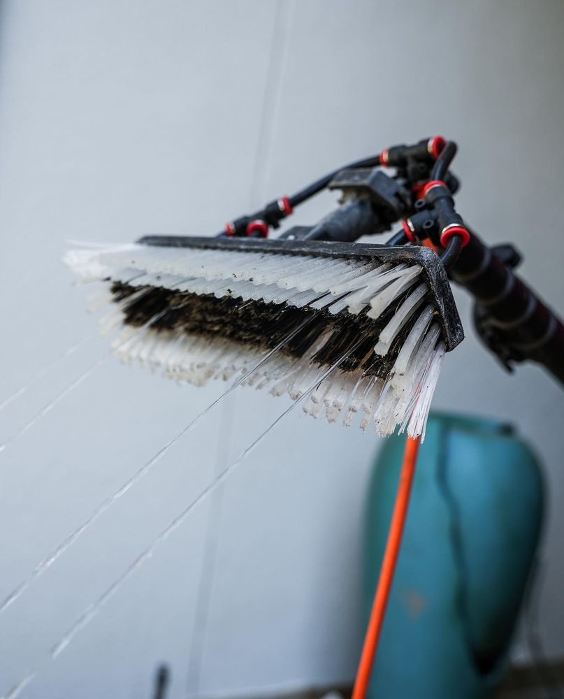 Vanguard Window Washing