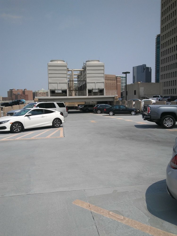 Burnett Plaza Garage