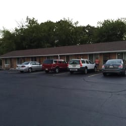 Drake Motel Hotels 8613 Us Hwy 12 Richmond Il Phone Number Photo Of Drake Motel Richmond Il United States