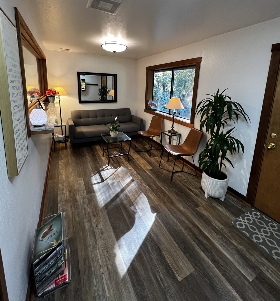 image of business Brent C. Lay, DDS