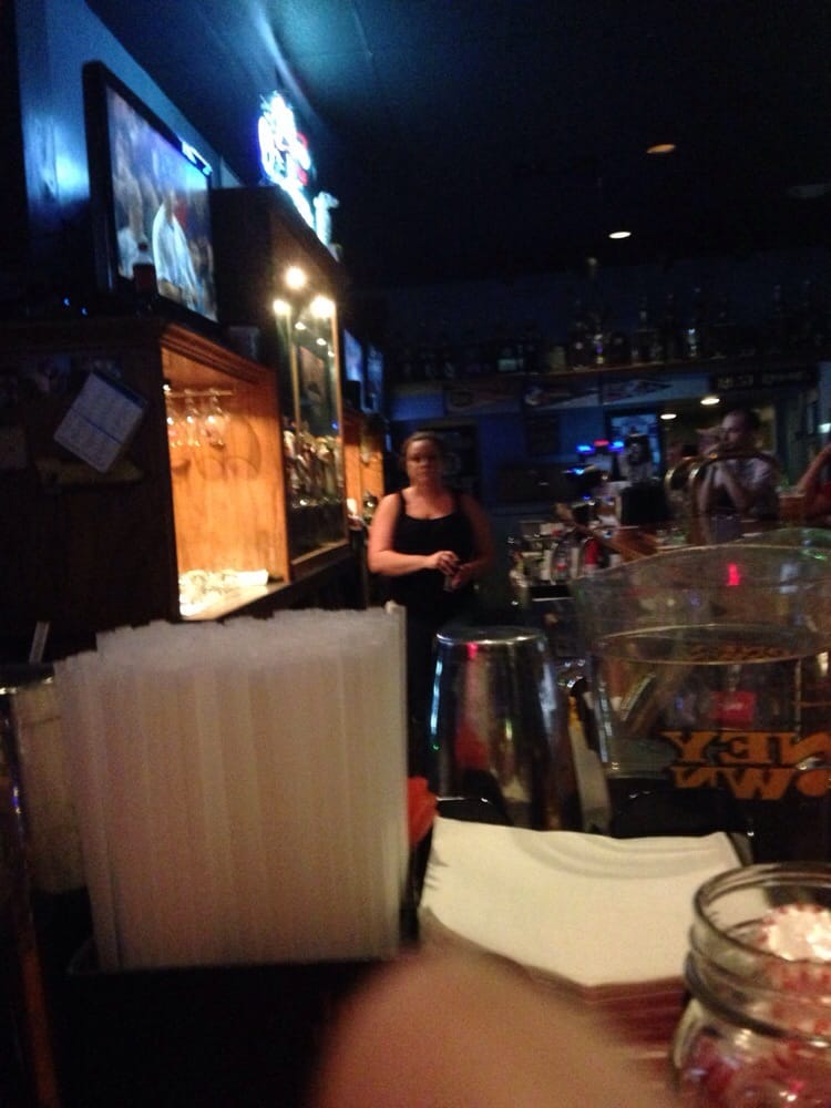 Champions Sports Bar 11 Reviews Sports Bars 15 Thornton St