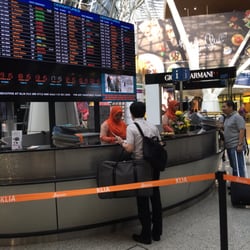 Kuala Lumpur International Airport - KUL - 192 Photos & 44 