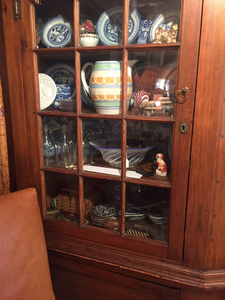 Ann Madonia Antiques