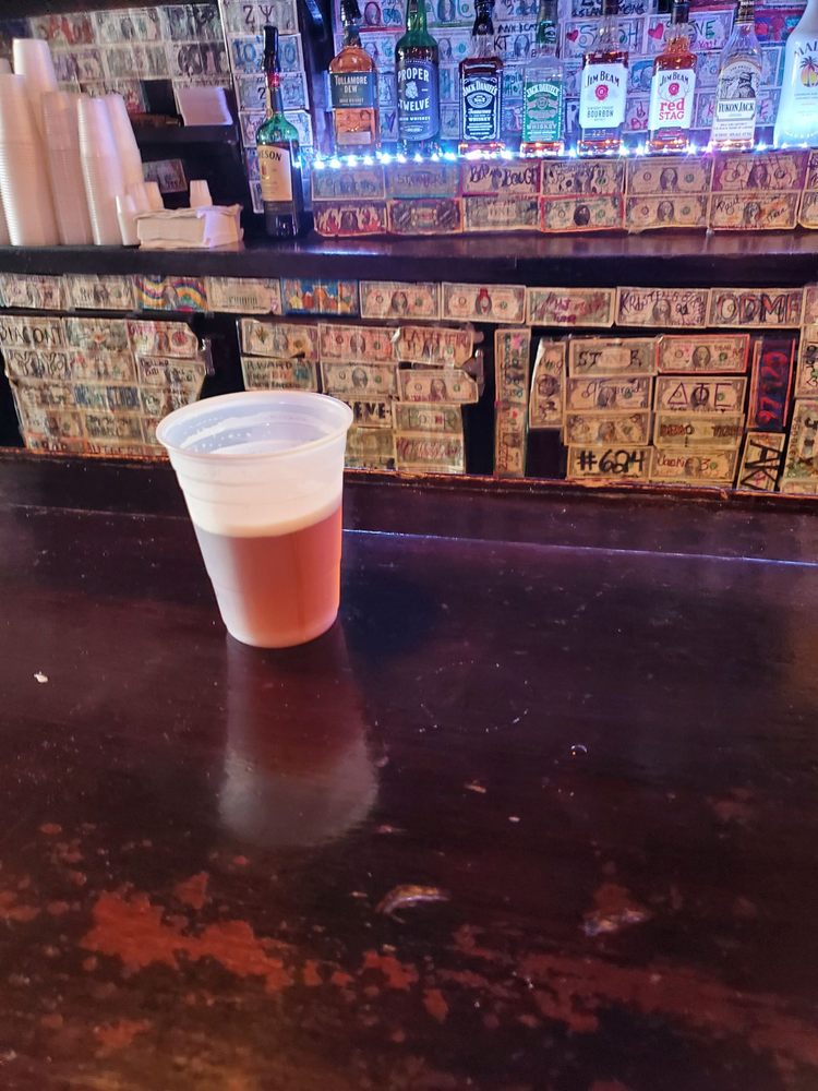 Mothers Bar & Grill