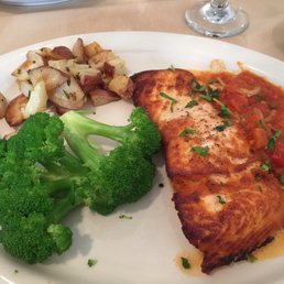 Salmon & veggies... dried out and flavorless