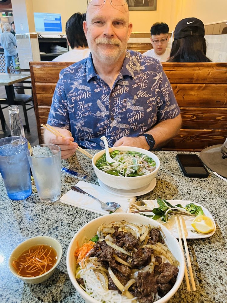 Pho Saigon 8