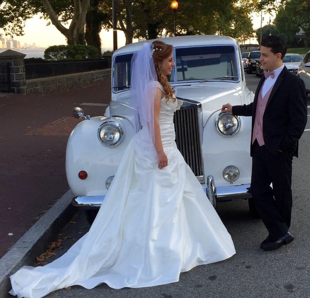 Blue Streak Limousine