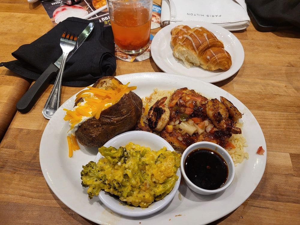 Cheddar's Scratch Kitchen