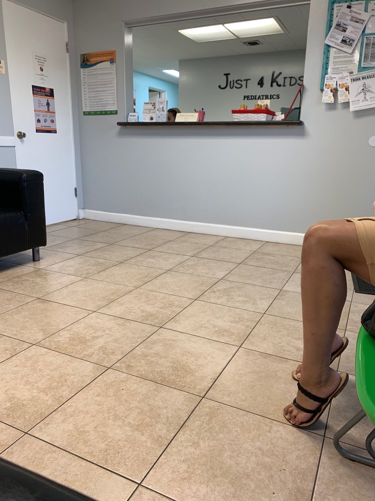 image of business Aarti Kulshrestha, MD - Emanate Health Pediatrics