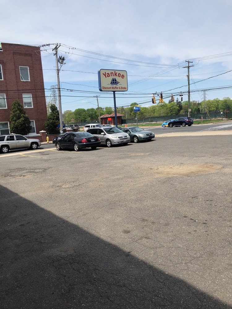 Yankee Discount Muffler