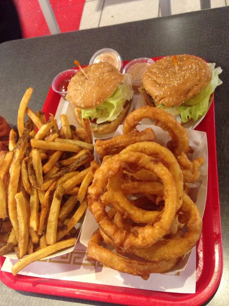 ZBurger CLOSED 12 Photos & 112 Reviews Burgers 2414 Wisconsin