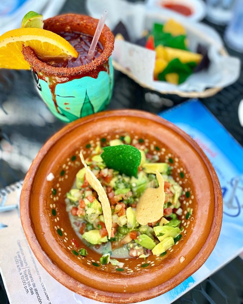 Luna Mexican Seafood Bar & Grill