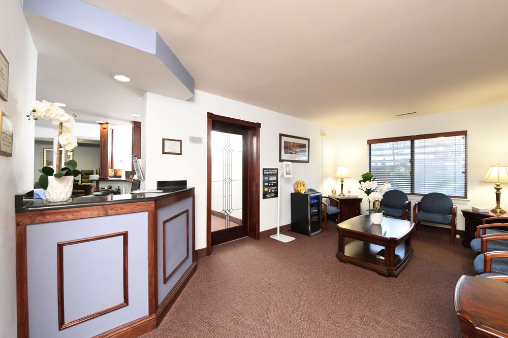 image of business Towson Dental Group