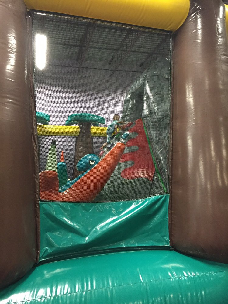 Palm Tree Bounce House With Slide Yelp Photo Of Bounce Kraze Lancaster Pa United States Palm Tree House