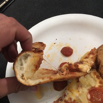 Round Table Pizza Order Food Online 39 Photos 82