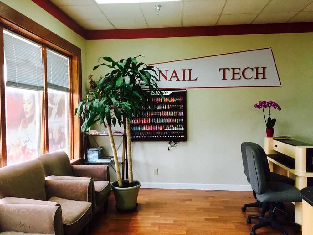 Nail Tech 21 Photos & 12 Reviews Nail Salons 128 Hilltown Village