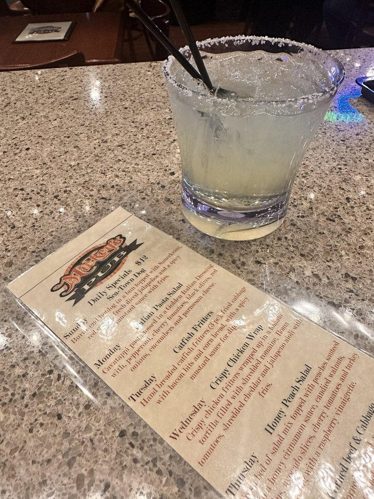 Mickey's Pub