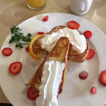 Onyx Restaurant 61 Photos 32 Reviews Breakfast Brunch 1240 Photo Of Onyx Restaurant Anaheim Ca United States Stuffed French Toast For