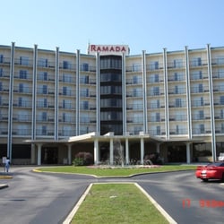 Ramada Closed 13 Reviews Hotels 76 Hwy Photo Of Ramada Essington Pa United States