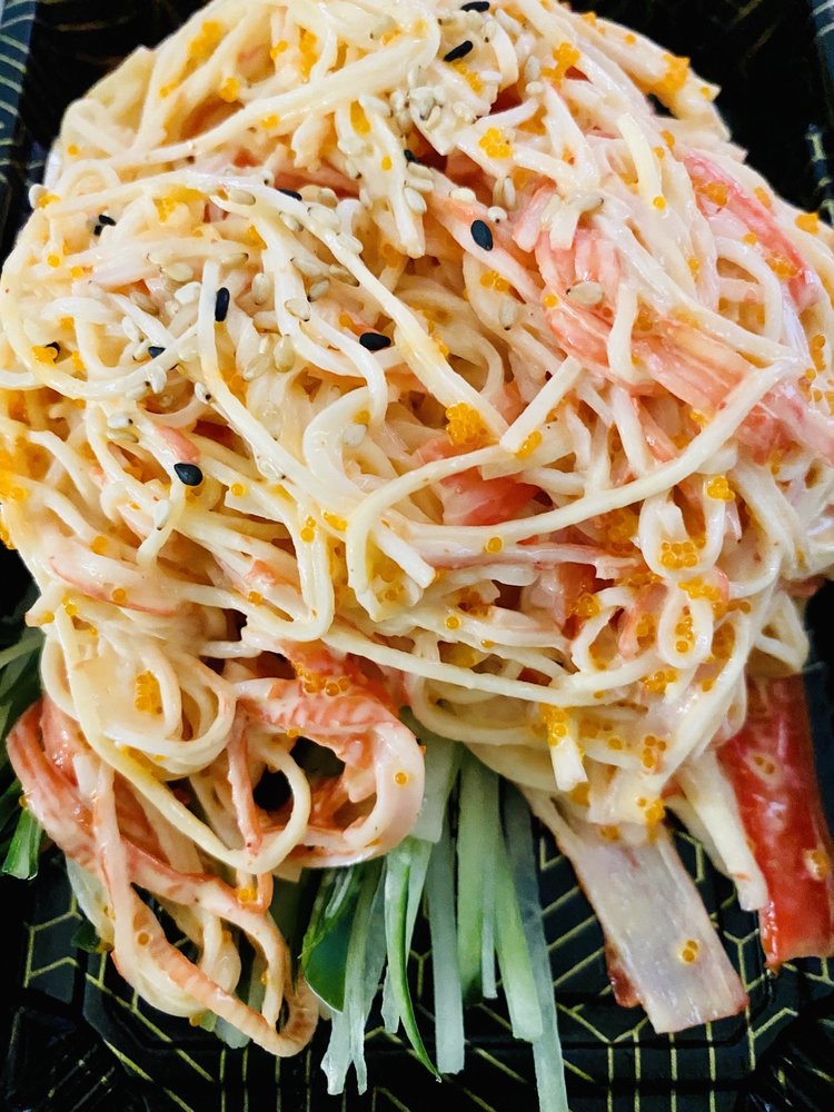 Tomo Japanese Steakhouse and Sushi Bar