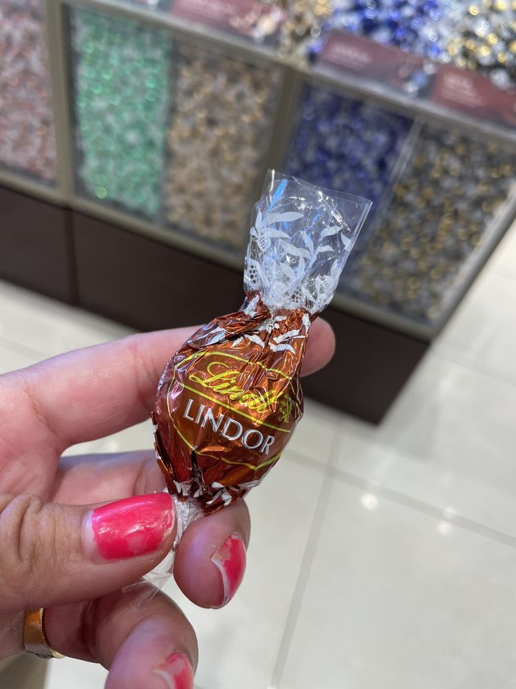 Lindt Chocolate Shop