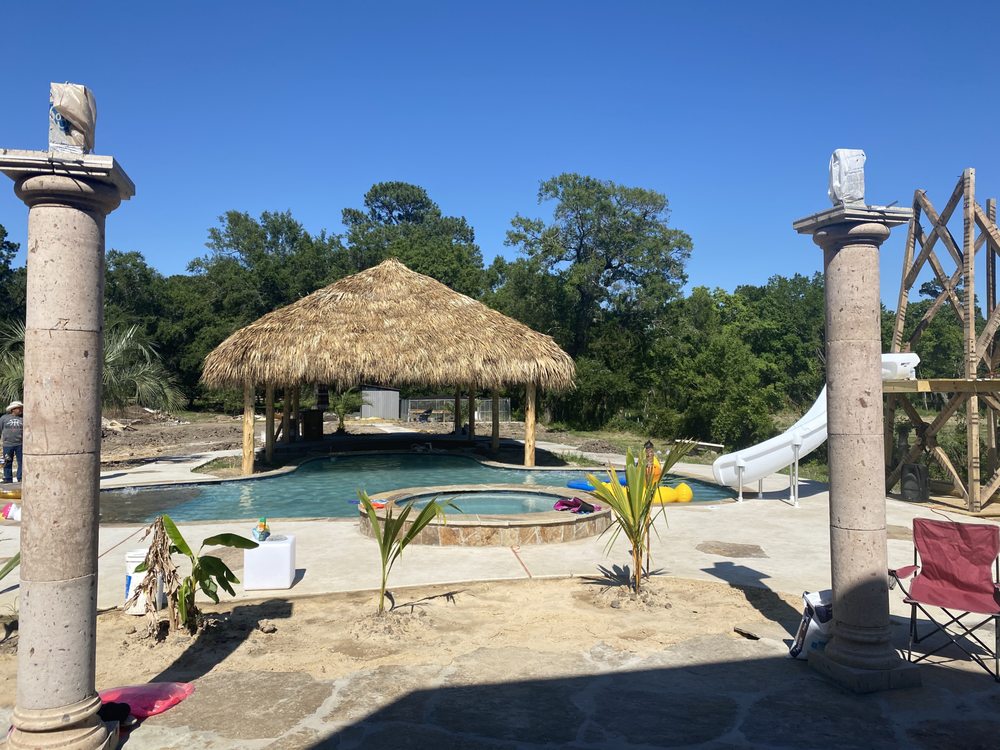 Mando’s Pools