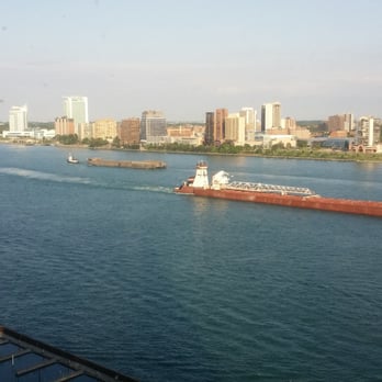 Riverfront Apartments Detroit Reviews Riverfront Apartments Detroit Reviews