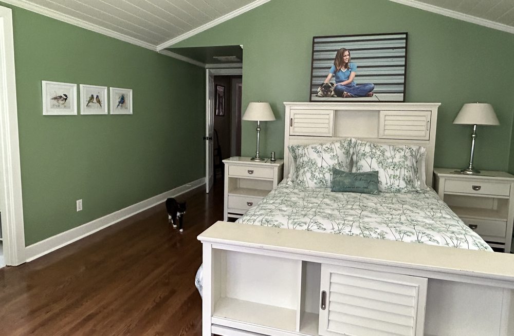 Straight Edge Painting