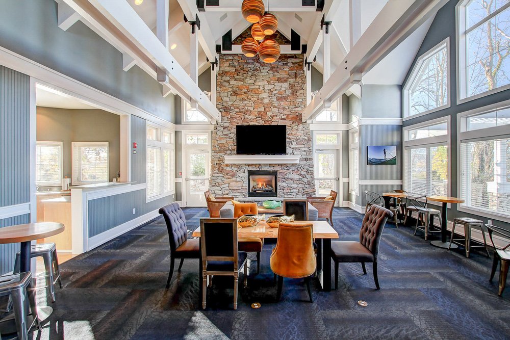 Pinnacle on Lake Washington Apartments