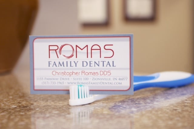 image of business Romas Chris, DDS