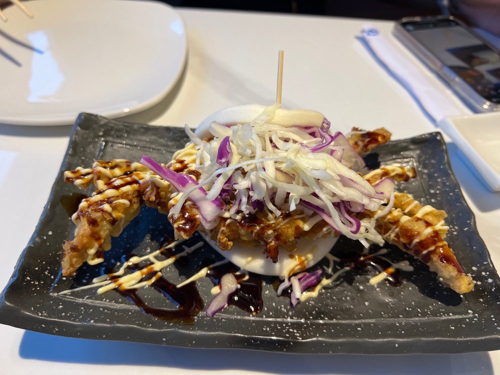 Muteki Ramen and Sushi Bar