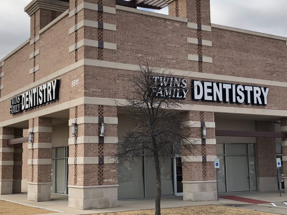 image of business Twins Family Dentistry